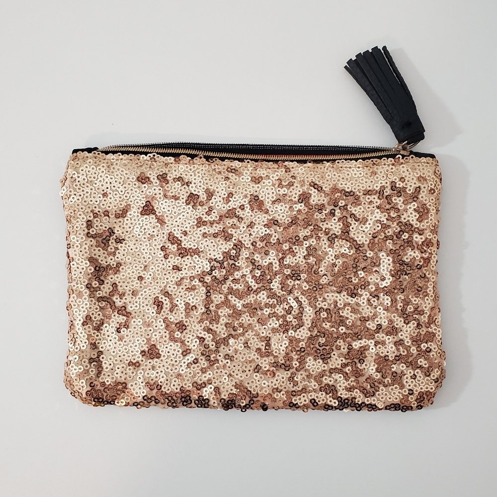 Ipsy Sequin Clutch Makeup Zip Bag with Tassle - Black & Gold NWOT
